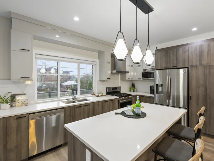 10-11767 89a Avenue, Delta, BC, V4C 3G8 - 11