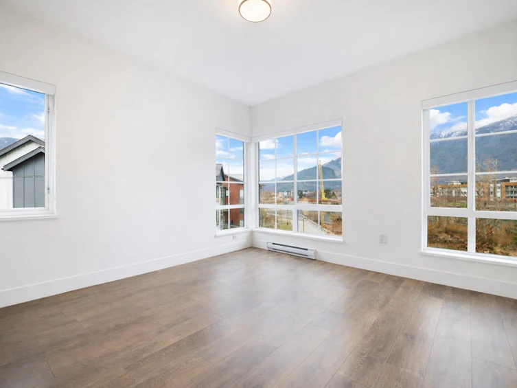 38035 Helm Way, Squamish, BC, V8B 2A1 - 8