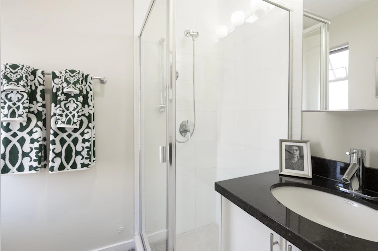 L01-788 W 8th Avenue, Vancouver, BC, V5Z 1E1 - 6