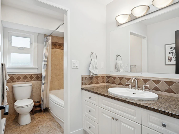 9376 214b Street, Langley, BC, V1M 1R3 - 30