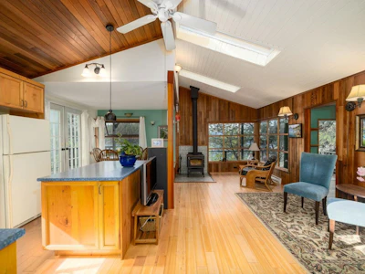 1587 Mount Gardner Road - 4