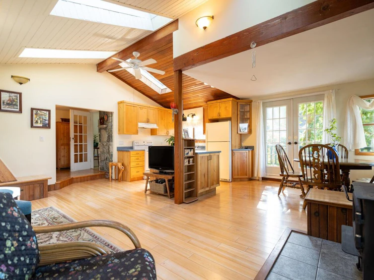 1587 Mount Gardner Road, Bowen Island, BC, V0N 1G2 - 7