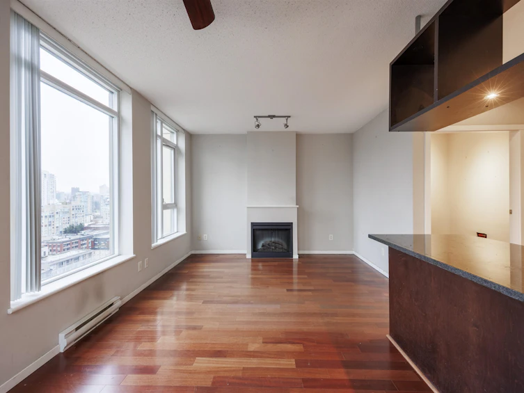 1603-1001 Homer Street, Vancouver, BC, V6B 1M9 - 3