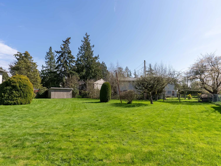 8082 Lurgan Road, Richmond, BC, V6Y 1H7 - 30