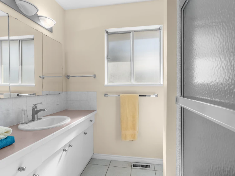8082 Lurgan Road, Richmond, BC, V6Y 1H7 - 21