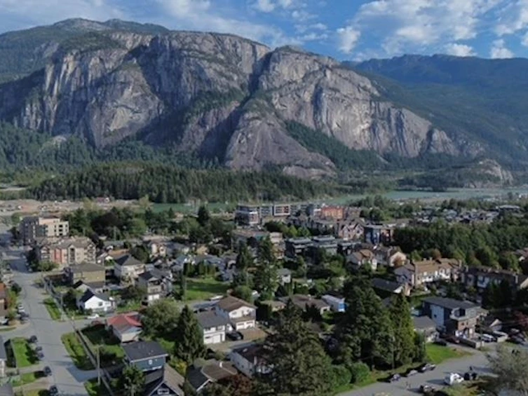 37963 Fourth Avenue, Squamish, BC, V8B 0B7 - 8