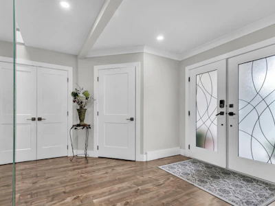 6748 123a Street - 3