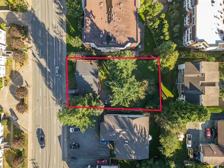 32076 George Ferguson Way, Abbotsford, BC, V2T 2K6 - 2
