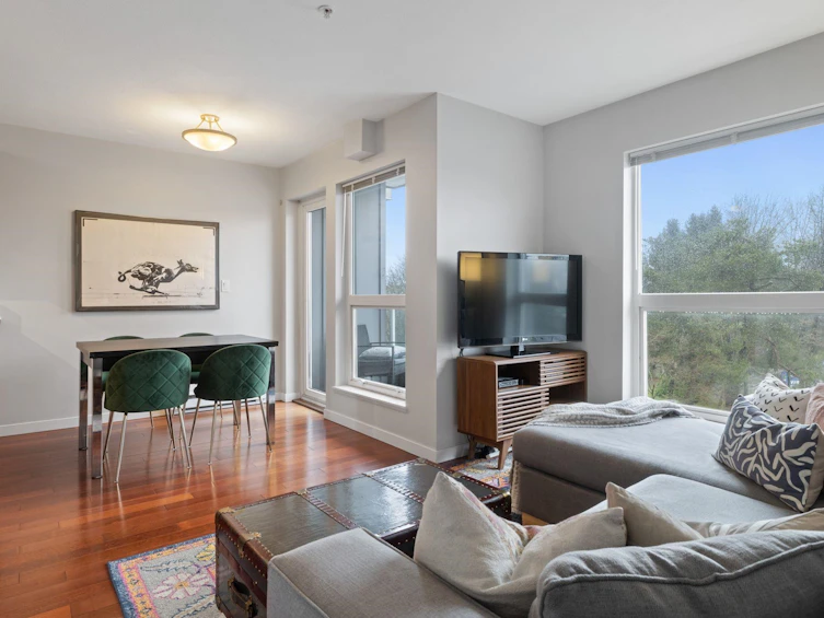412-2891 E Hastings Street, Vancouver, BC, V5K 5J8 - 2