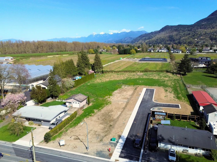3-4520 No 3 Road, Chilliwack, BC, V2R 5E8 - 2