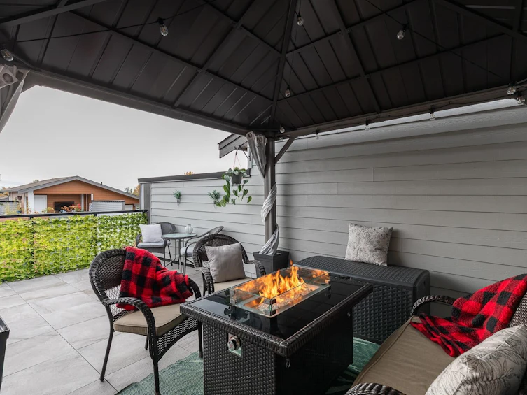 70-16433 19 Avenue, Surrey, BC, V3Z 0Z1