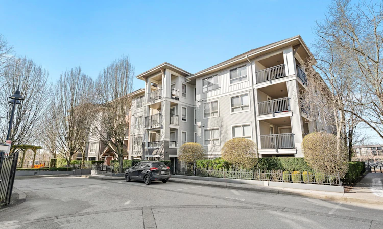 D111-8929 202 Street