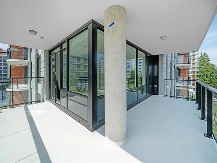 504-8761 University Crescent, Burnaby, BC, V5A 4Y8 - 16