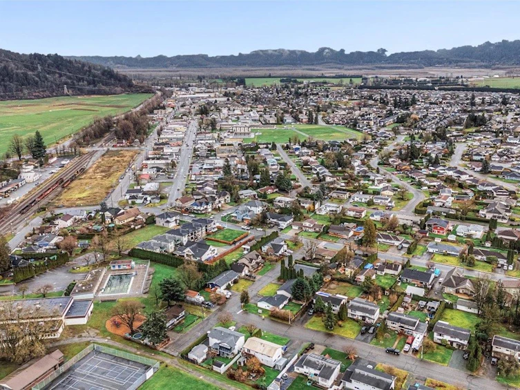 1851 Agassiz Avenue, Agassiz, BC, V0M 1A3 - 26
