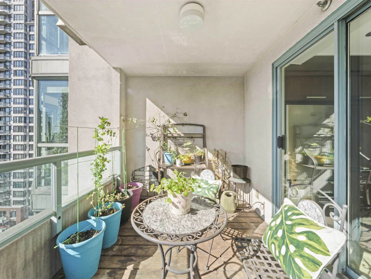 1201-888 Hamilton Street, Vancouver, BC, V6B 5W4 - 5