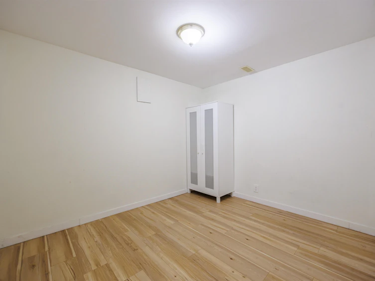 6524 Charles Street, Burnaby, BC, V5B 2H1 - 18