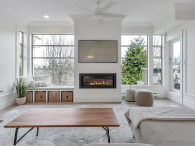301-1118 55 Street - 5