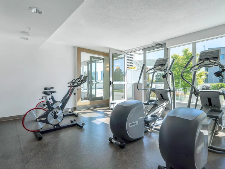 1709-13398 104 Avenue, Surrey, BC, V3T 1V6 - 32