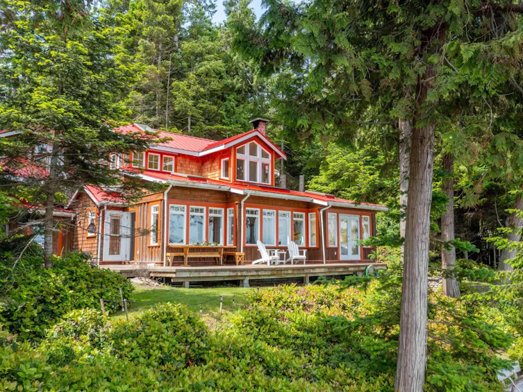 105 Island Park Drive, Galiano Island, BC, V0N 1P0 - 38