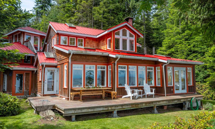 105 Island Park Drive