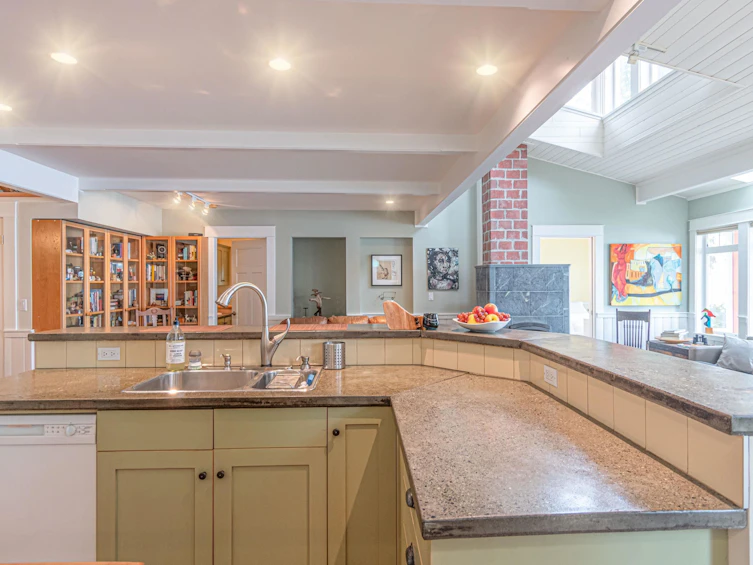 105 Island Park Drive, Galiano Island, BC, V0N 1P0 - 14