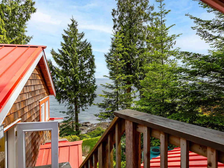105 Island Park Drive, Galiano Island, BC, V0N 1P0 - 35