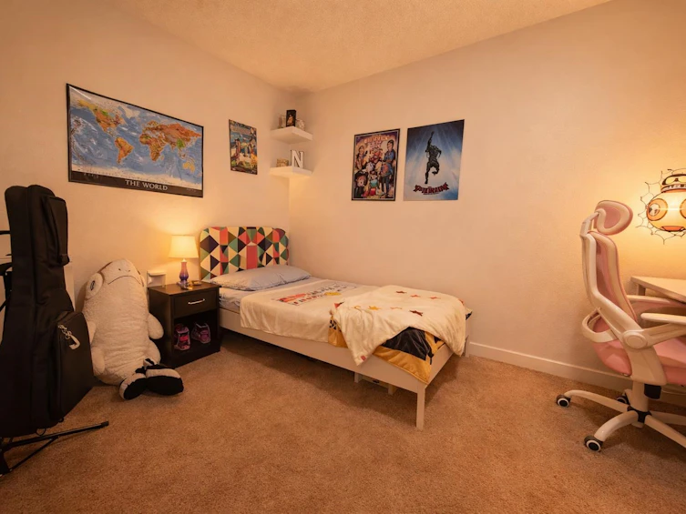 6110 Greenside Drive, Surrey, BC, V3S 5M8 - 6