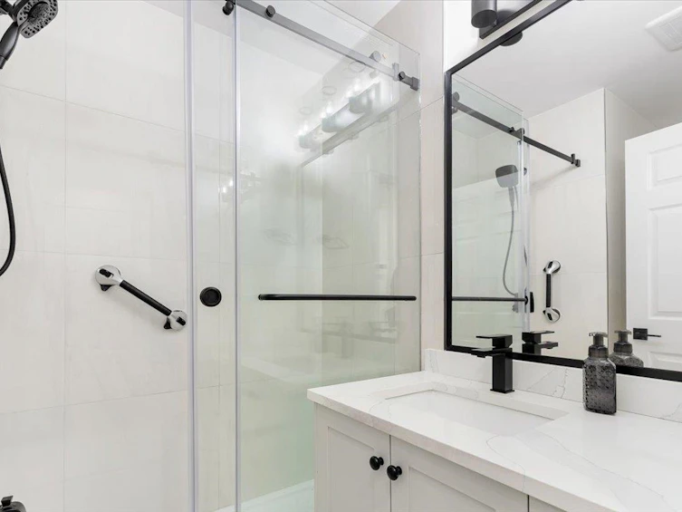 5061 223a Street, Langley, BC, V2Y 2V2 - 12