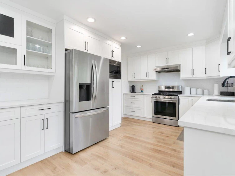 5061 223a Street, Langley, BC, V2Y 2V2 - 10