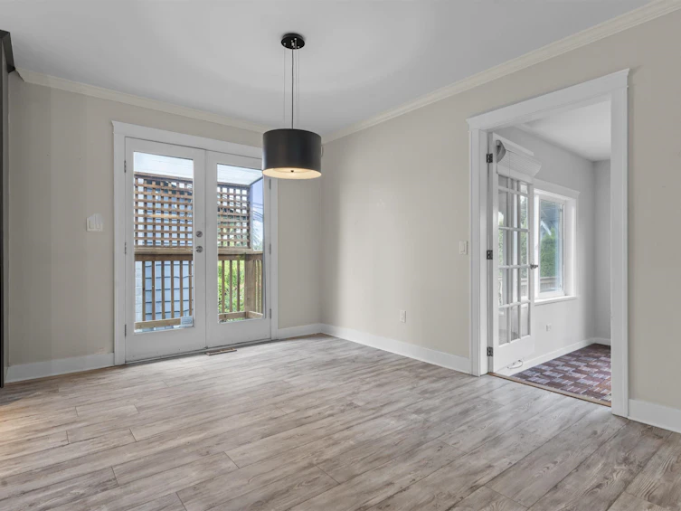 13950 Blackburn Avenue, Surrey, BC, V4B 2Z5 - 9