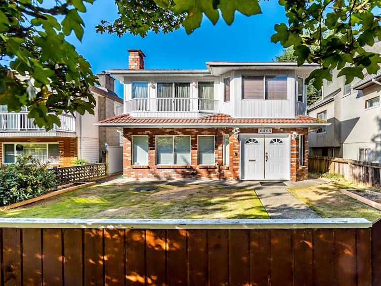 6465 St. Catherines Street, Vancouver, BC, V5W 3G9 - 2