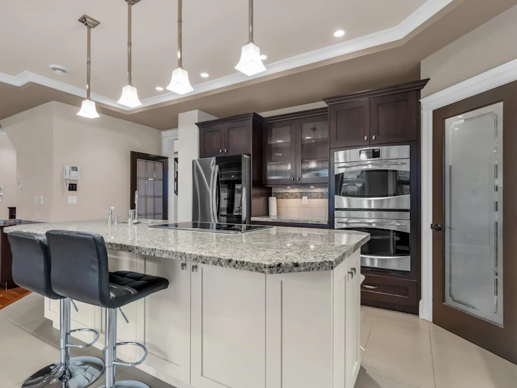 4841 Clinton Street, Burnaby, BC, V5J 2L1 - 11