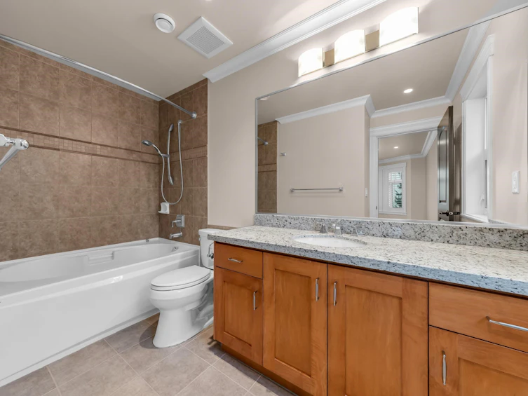 4841 Clinton Street, Burnaby, BC, V5J 2L1 - 27