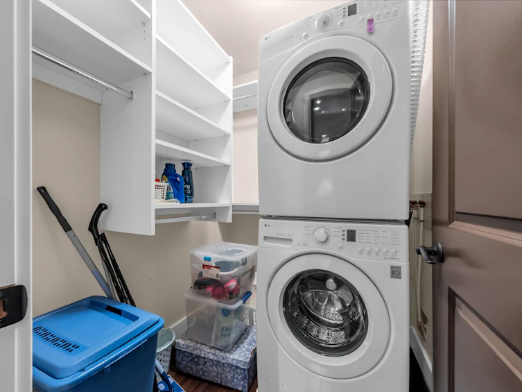4841 Clinton Street, Burnaby, BC, V5J 2L1 - 37