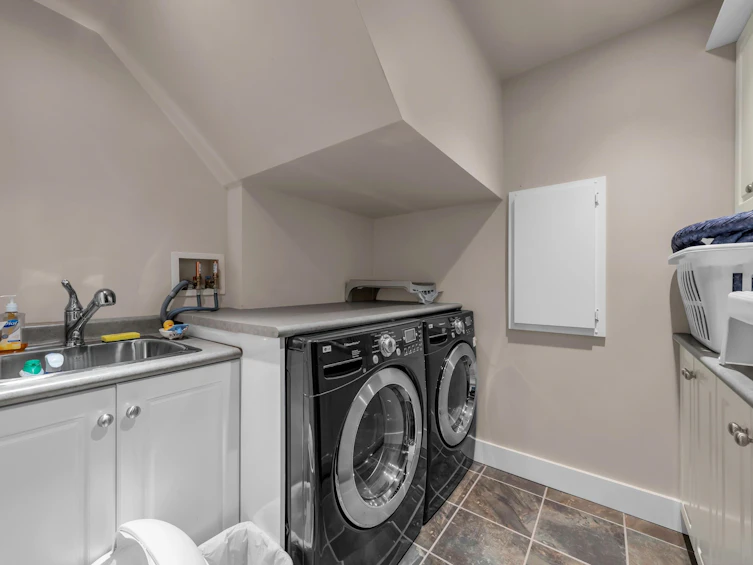 4841 Clinton Street, Burnaby, BC, V5J 2L1 - 31