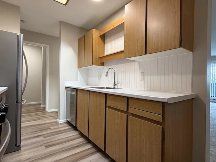 411-13501 96 Avenue, Surrey, BC, V3V 7L9 - 15