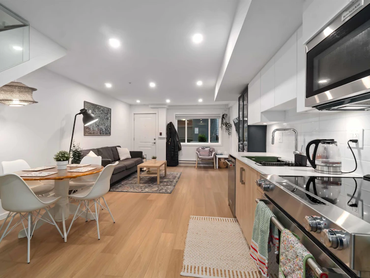 3623 Rae Avenue, Vancouver, BC, V5R 2P6 - 10