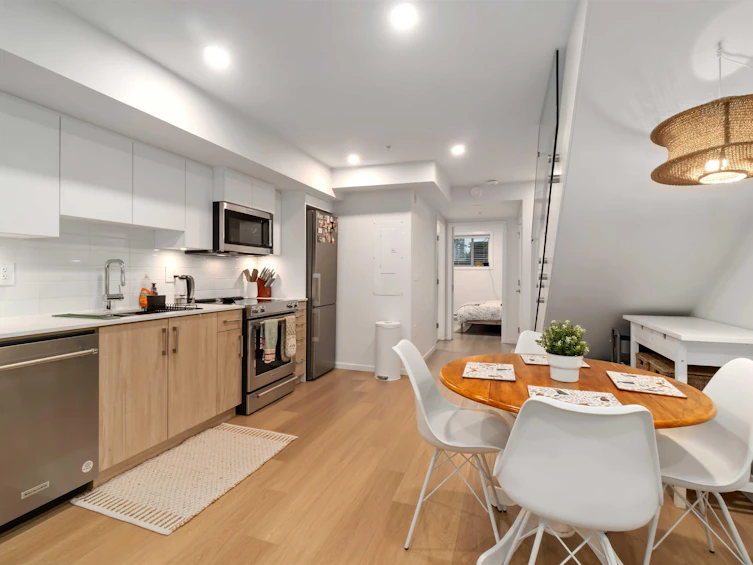 3623 Rae Avenue, Vancouver, BC, V5R 2P6 - 12