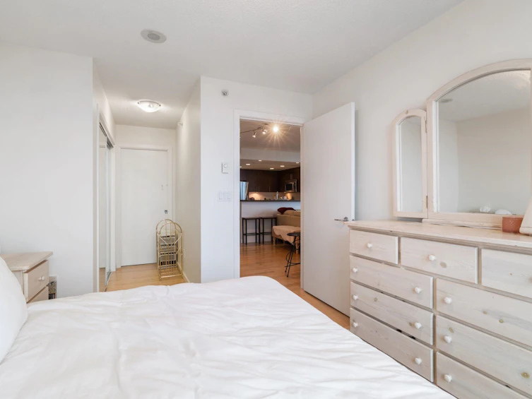 1702-125 Milross Avenue, Vancouver, BC, V6A 0A1 - 14
