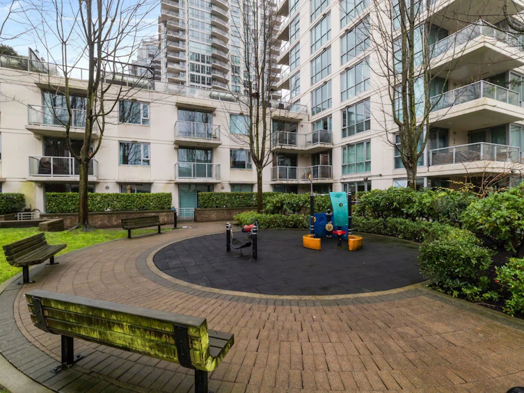 1702-125 Milross Avenue, Vancouver, BC, V6A 0A1 - 29