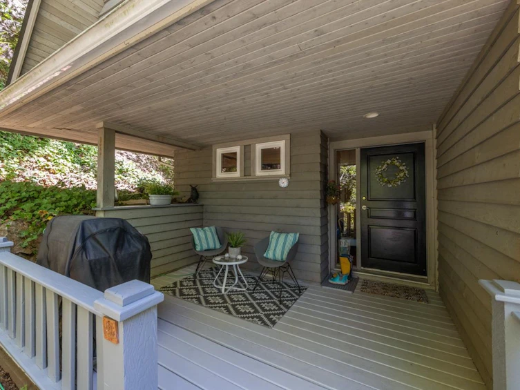 576 Cates Hill Road, Bowen Island, BC, V0N 1G2 - 35