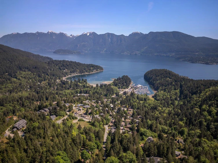 576 Cates Hill Road, Bowen Island, BC, V0N 1G2 - 4