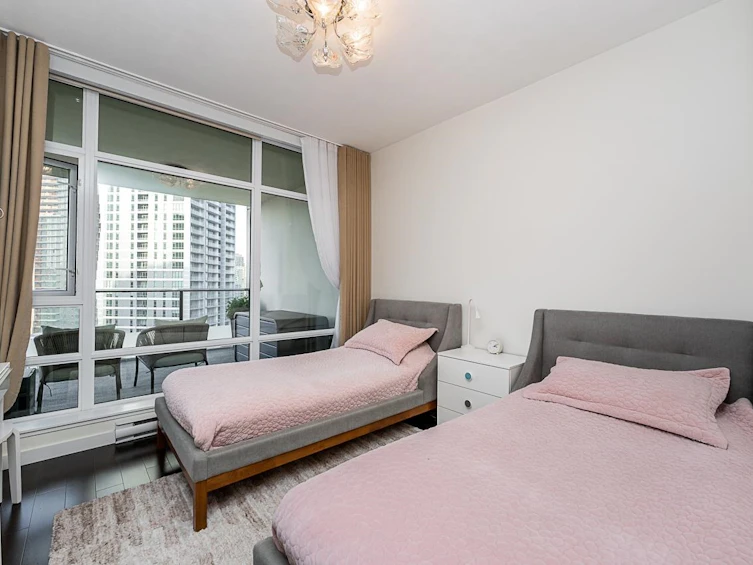 1302-6168 Wilson Avenue, Burnaby, BC, V5H 0B2 - 17