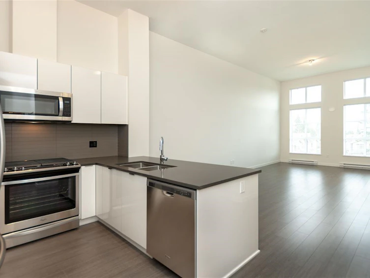 418-15138 34 Avenue, Surrey, BC, V3S 0L3 - 6