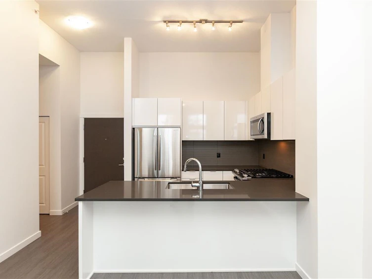 418-15138 34 Avenue, Surrey, BC, V3S 0L3 - 5