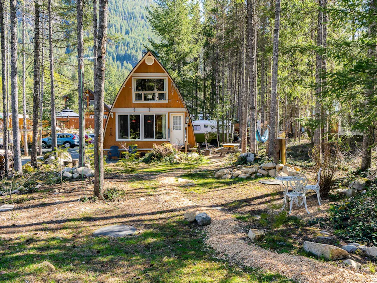 5362 W Paulsen Road, Chilliwack, BC, V4Z 1B2 - 5