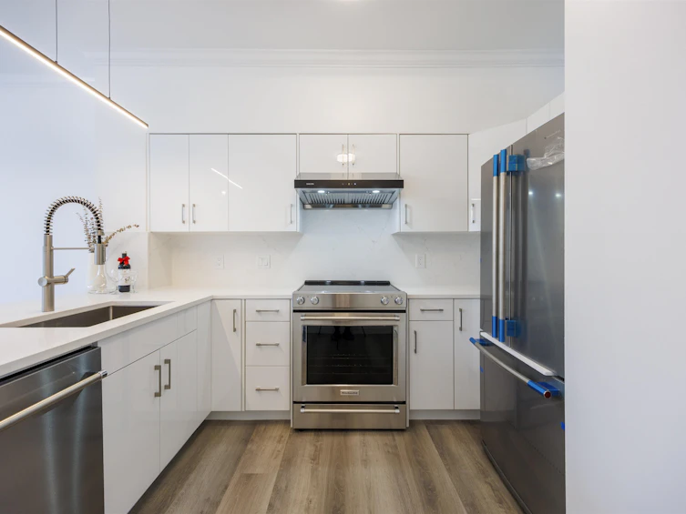 16-12900 Jack Bell Drive, Richmond, BC, V6V 2V8 - 10