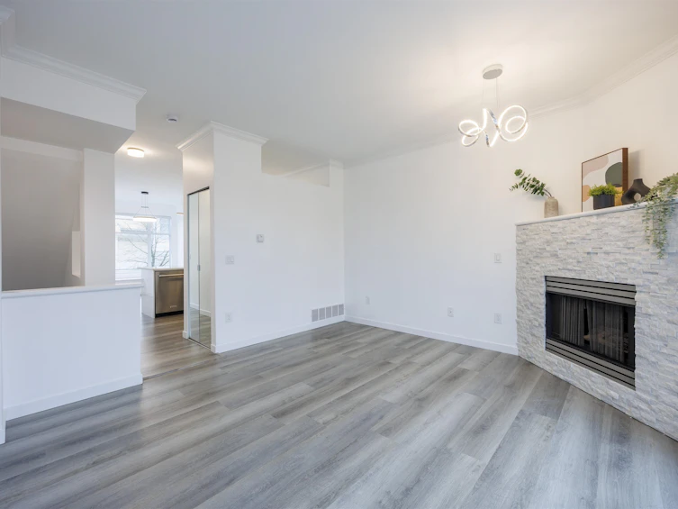 16-12900 Jack Bell Drive, Richmond, BC, V6V 2V8 - 4