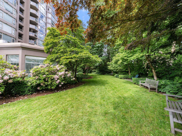 1106-1327 E Keith Road, North Vancouver, BC, V7J 3T5 - 33