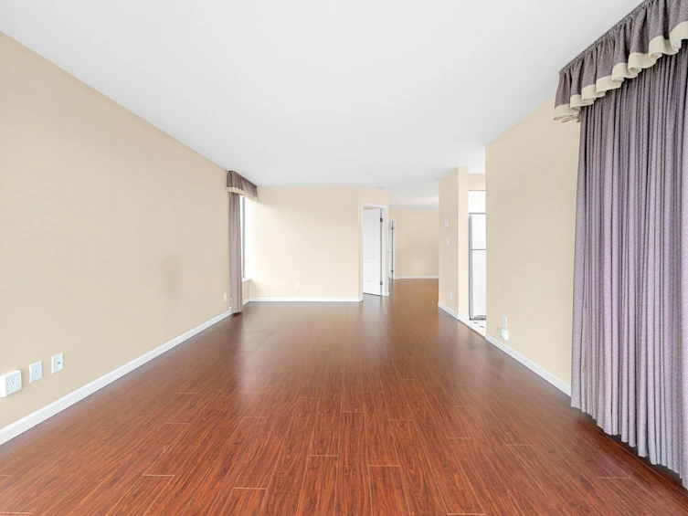 1106-1327 E Keith Road, North Vancouver, BC, V7J 3T5 - 7